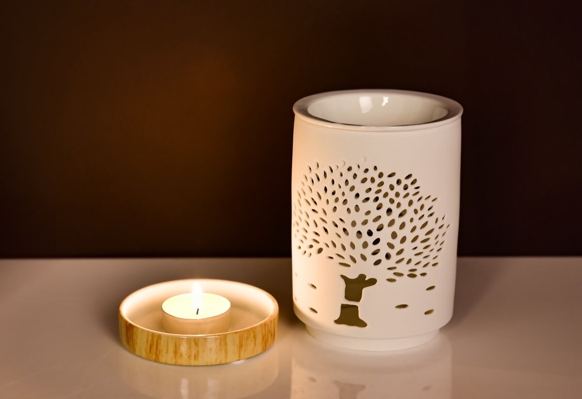  Keramická aromalampa s hlubokou miskou 