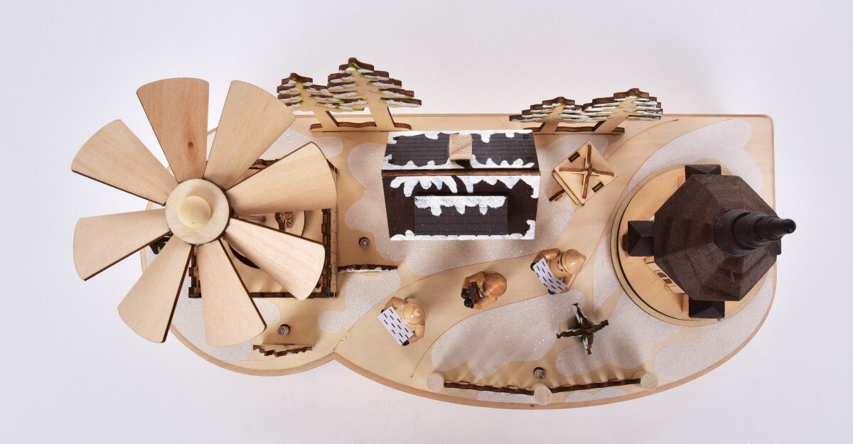 Zimní vesnička s kolotočem a LED osvětlením - 35cm